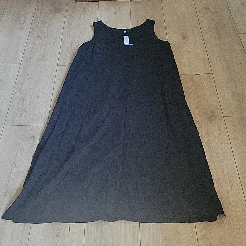 Dkny dress - Picture 2 of 4